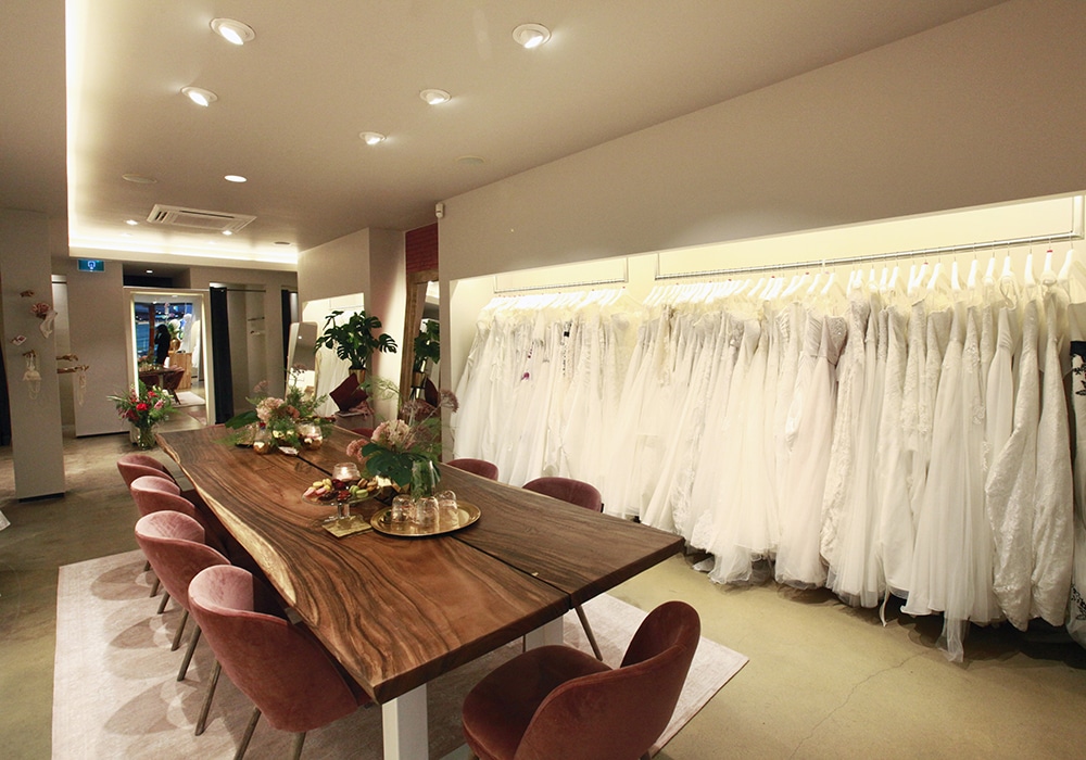 Trouwjaponnen van Bride2be Trouwjurken van Bride2be